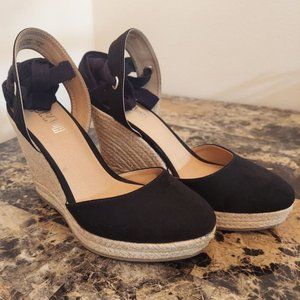 BRASH Black Faux Suede Tie Wedges